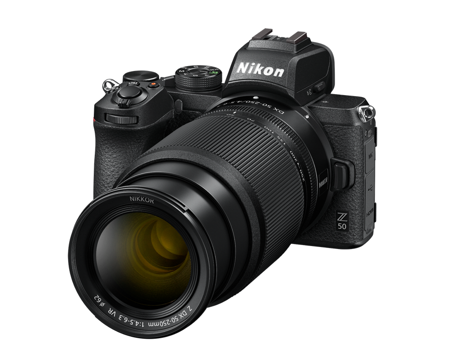 니콘 미러리스 Z50 Body + Z 16-50mm + Z 50-250mm Double Lens Kit