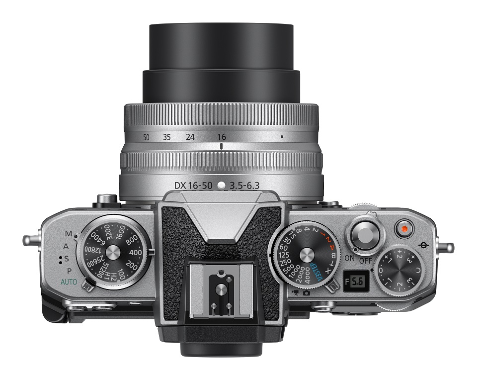 니콘 Z fc 16-50mm KIT