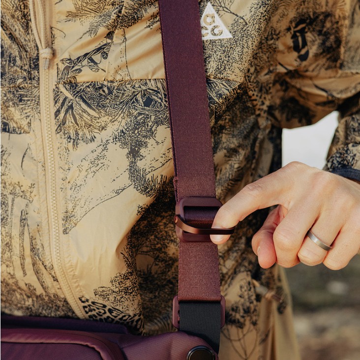 V2 슬링백 10L 이클립스